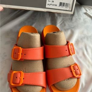 Dansko sandals, size 39, orange, new